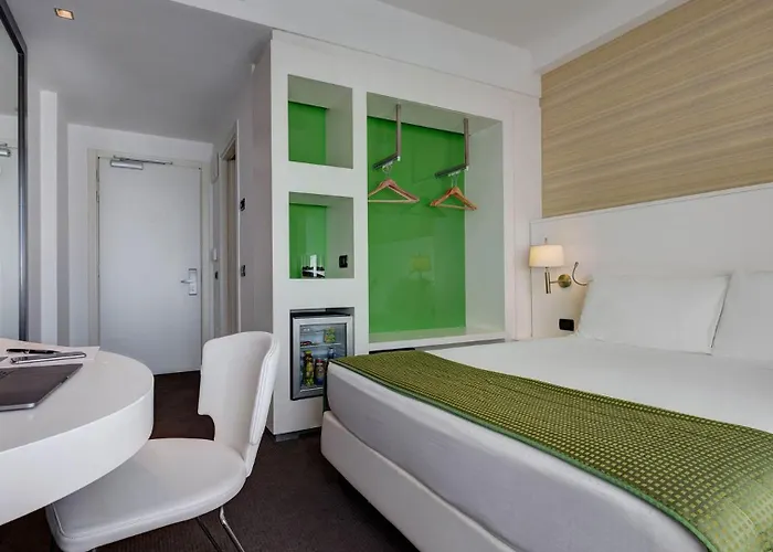 Otel Ih Z3