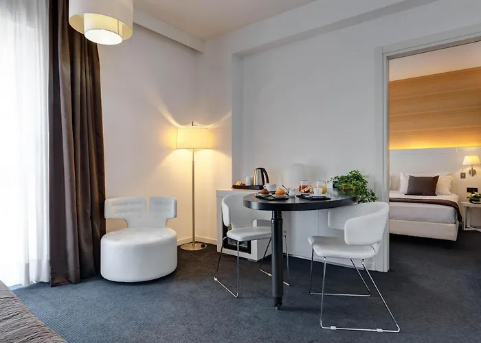 Ih Z3 Otel Roma